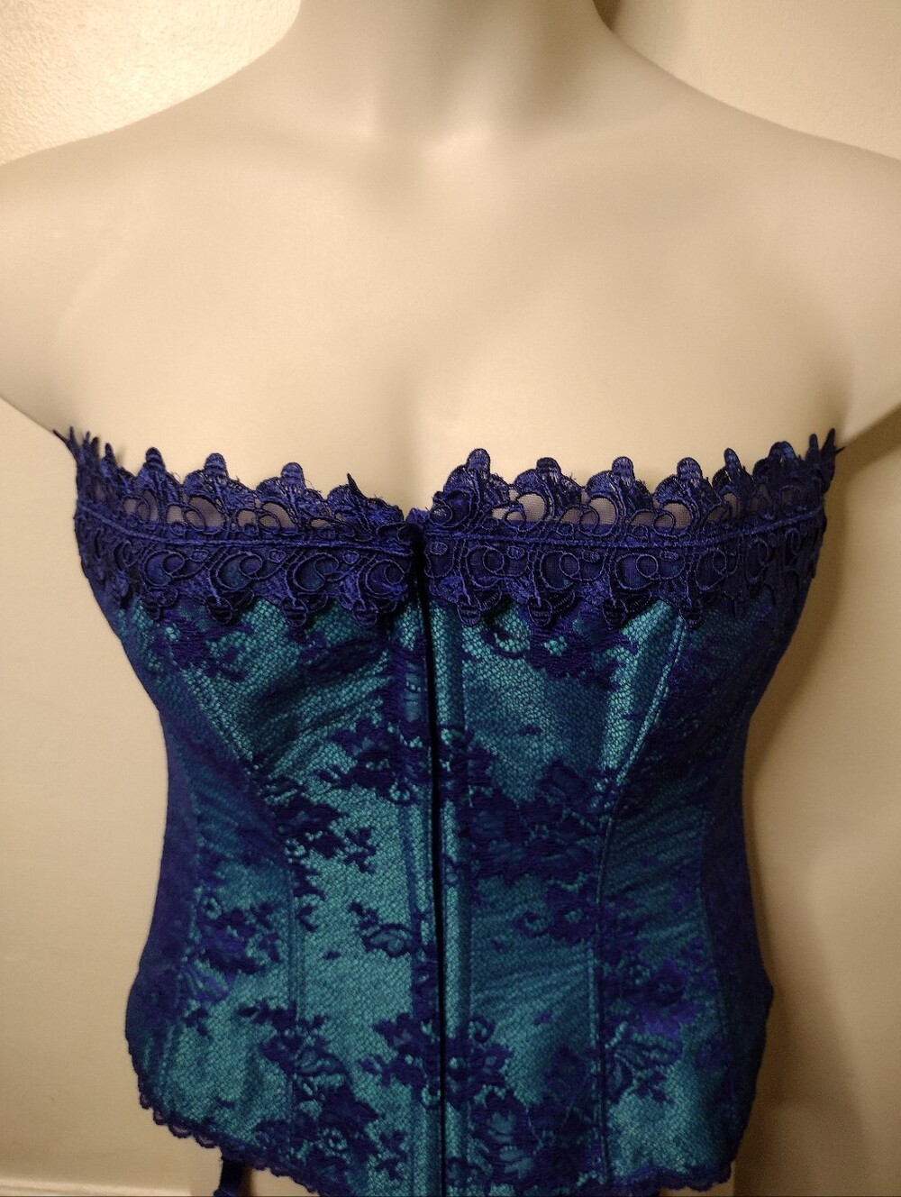 Fredericks Of Hollywood Royal Blue & Teal Lace Trimmed Corset With Garter Straps - Picture 2 of 9
